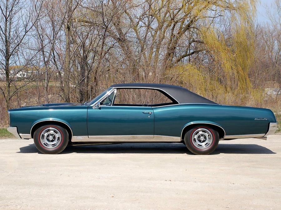  Pontiac Tempest GTO Hardtop Coupe (24217) 1967 года  (фото 17 из 26)